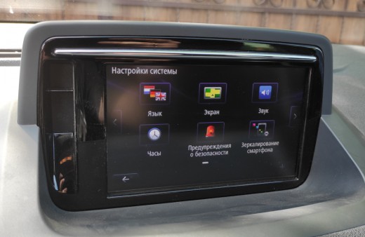 Активация Android Auto CarPlay Renault R-link